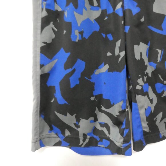 NIKE - Dri-Fit | medium | Camo - Camouflage Sport Shorts - Picture 6 of 15